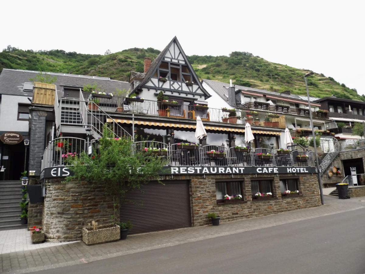 Hotel Restaurant Zum Valwiger Herrenberg Exterior photo