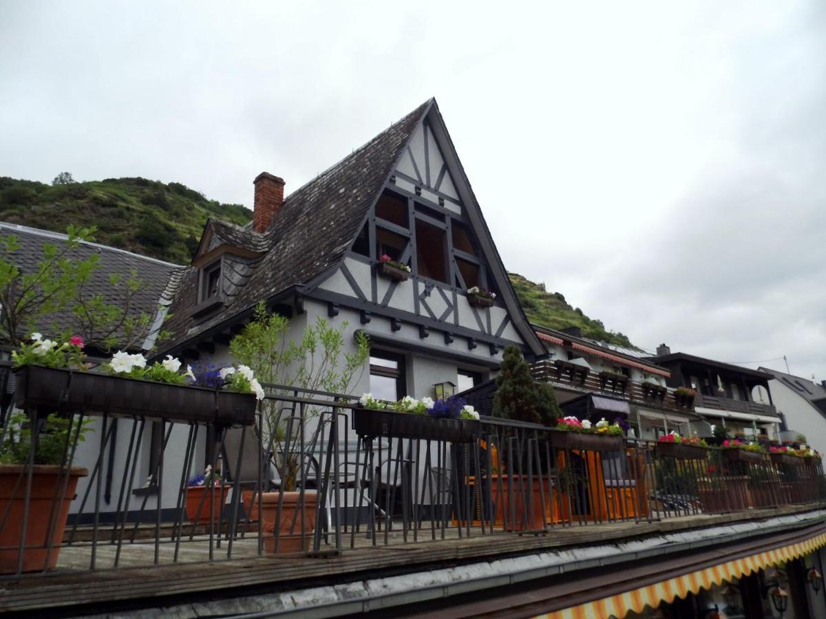 Hotel Restaurant Zum Valwiger Herrenberg Exterior photo