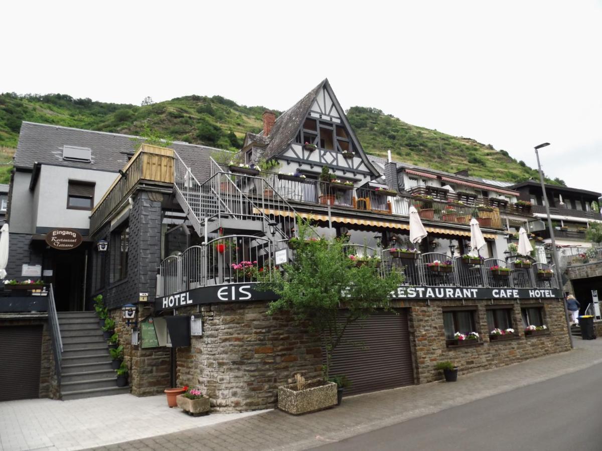 Hotel Restaurant Zum Valwiger Herrenberg Exterior photo