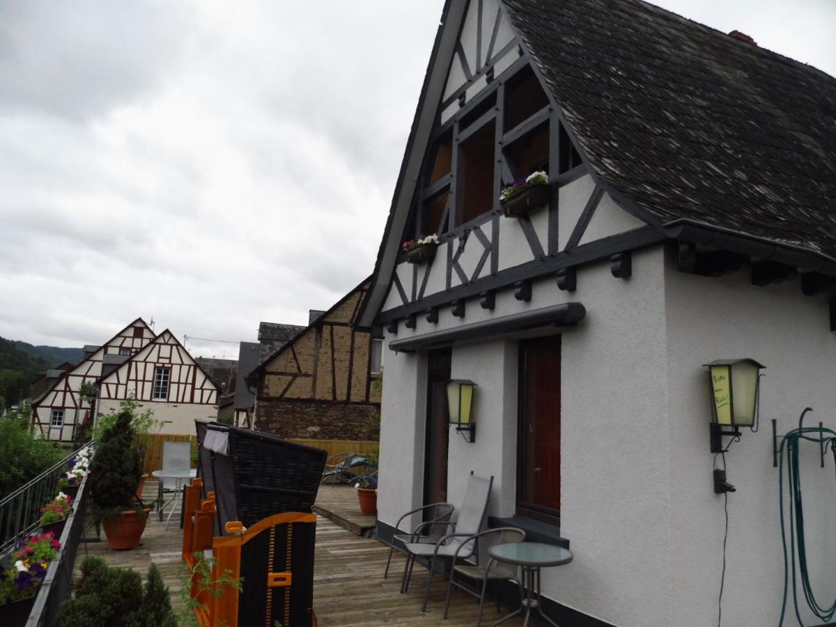 Hotel Restaurant Zum Valwiger Herrenberg Exterior photo